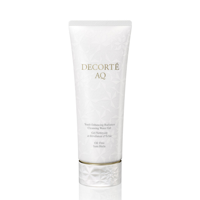 Youth enhancing radiance cleansing water gel