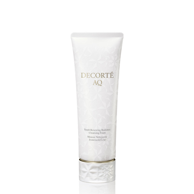 Youth renewing radiance cleansing foam